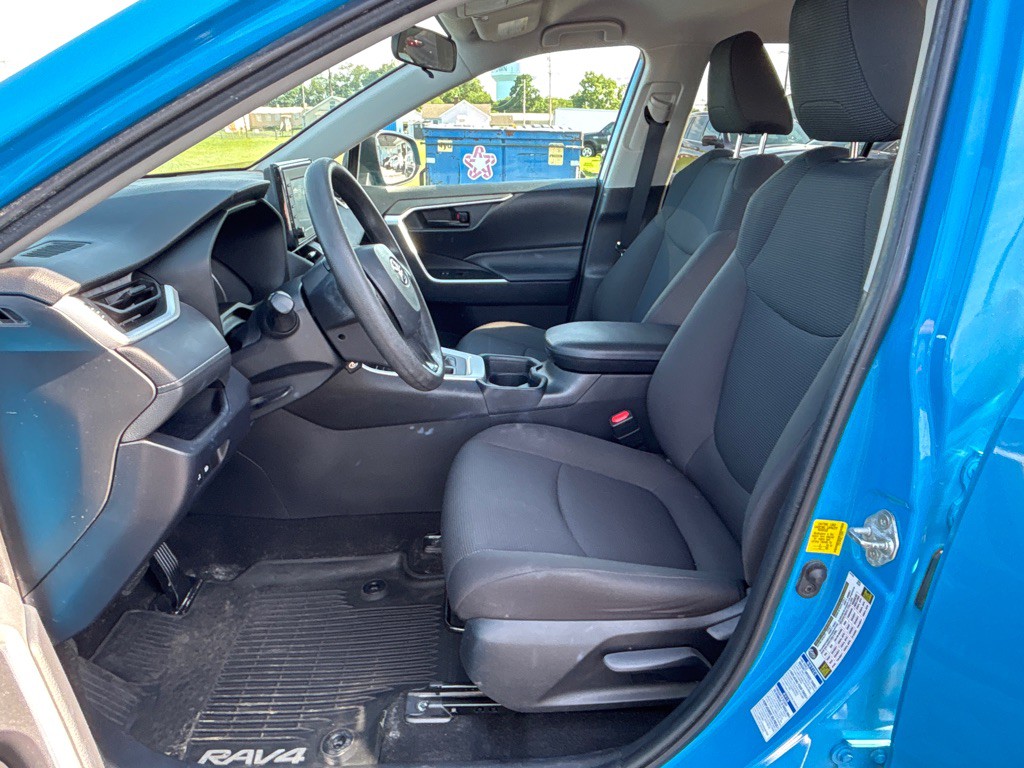2020 Toyota Rav4 Image 9