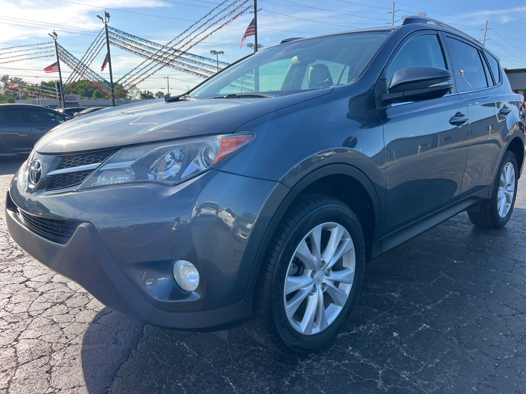 2015 Toyota Rav4 Image 3