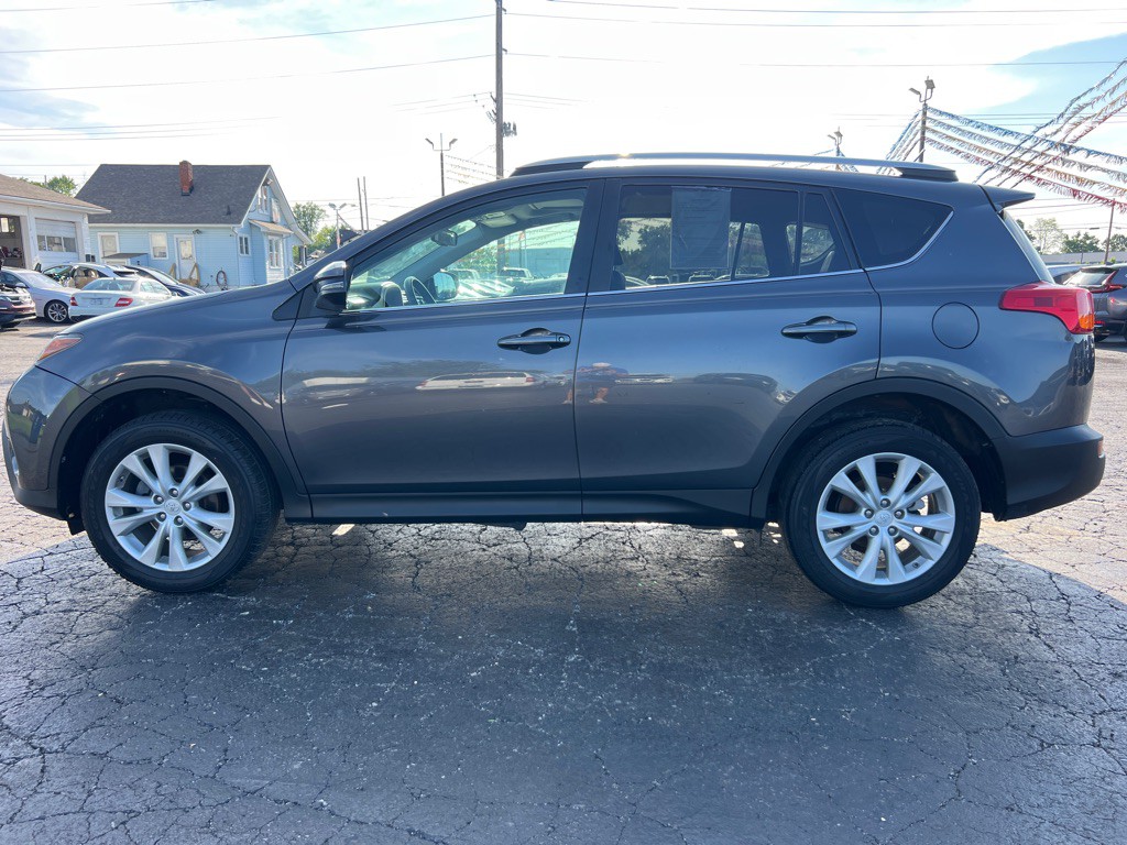 2015 Toyota Rav4 Image 4