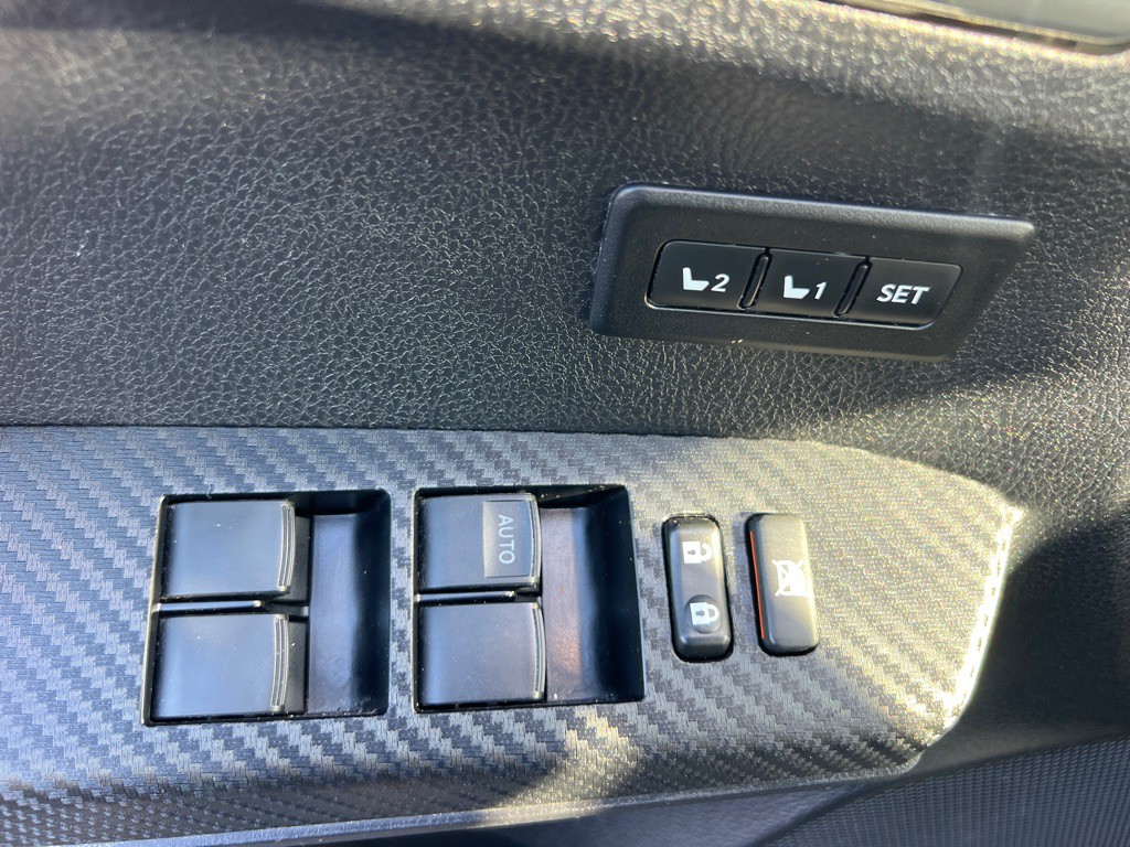 2015 Toyota Rav4 Image 27