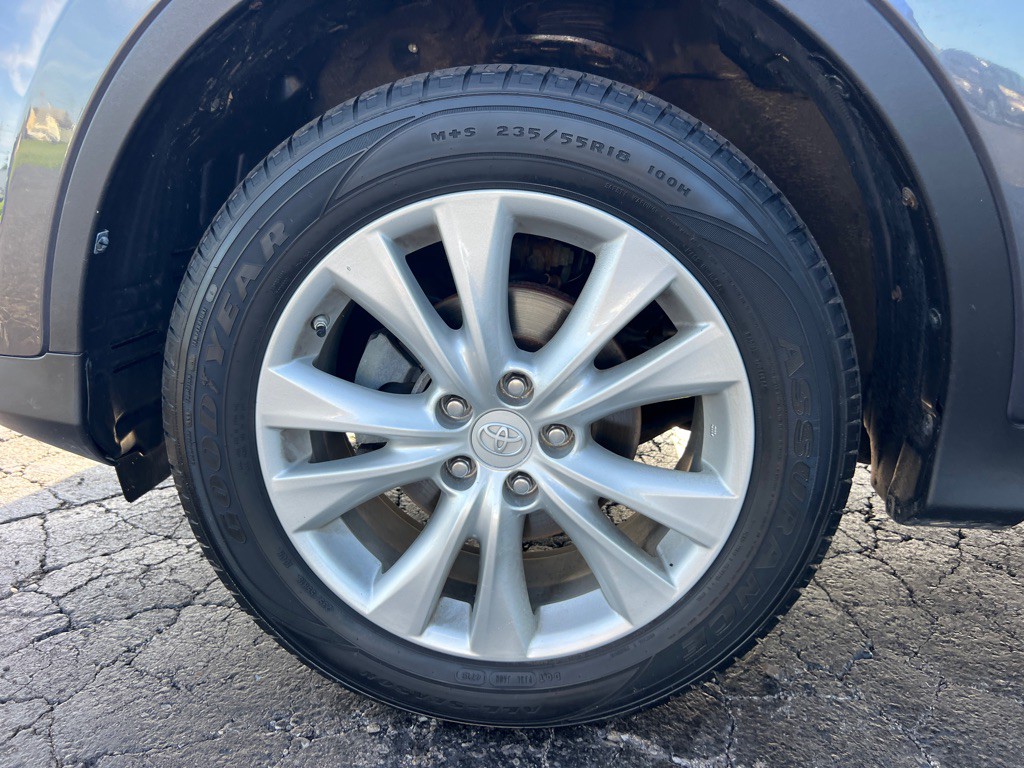 2015 Toyota Rav4 Image 41