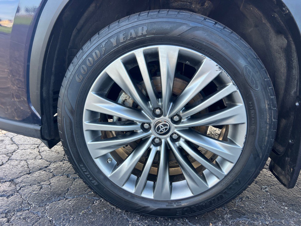 2022 Toyota Highlander Image 47