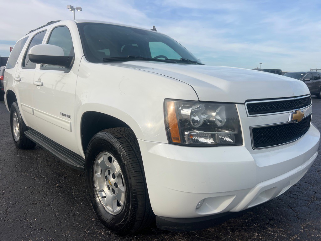2013 Chevrolet Tahoe Image 1