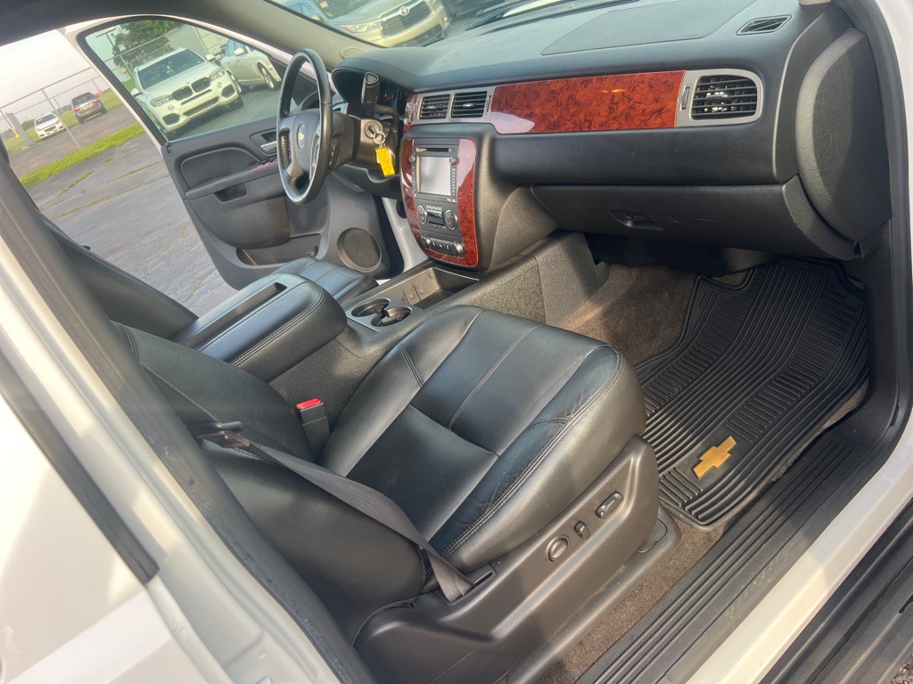 2013 Chevrolet Tahoe Image 24