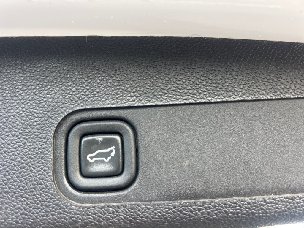2013 Chevrolet Tahoe Image 29