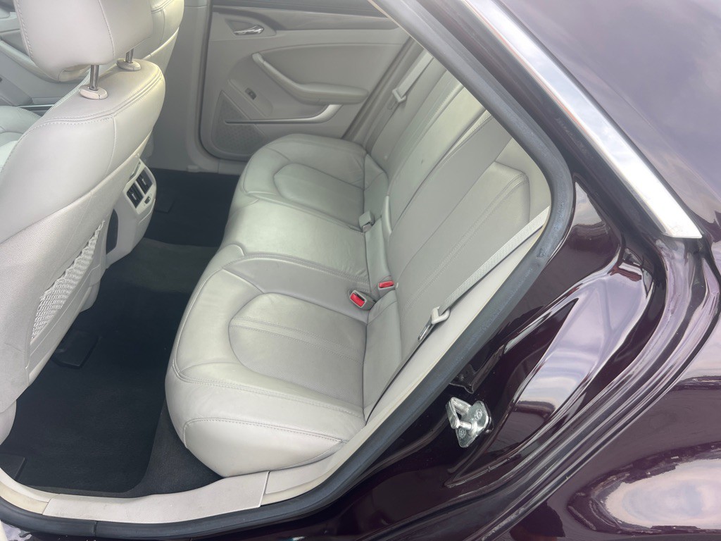 2009 Cadillac CTS Image 13