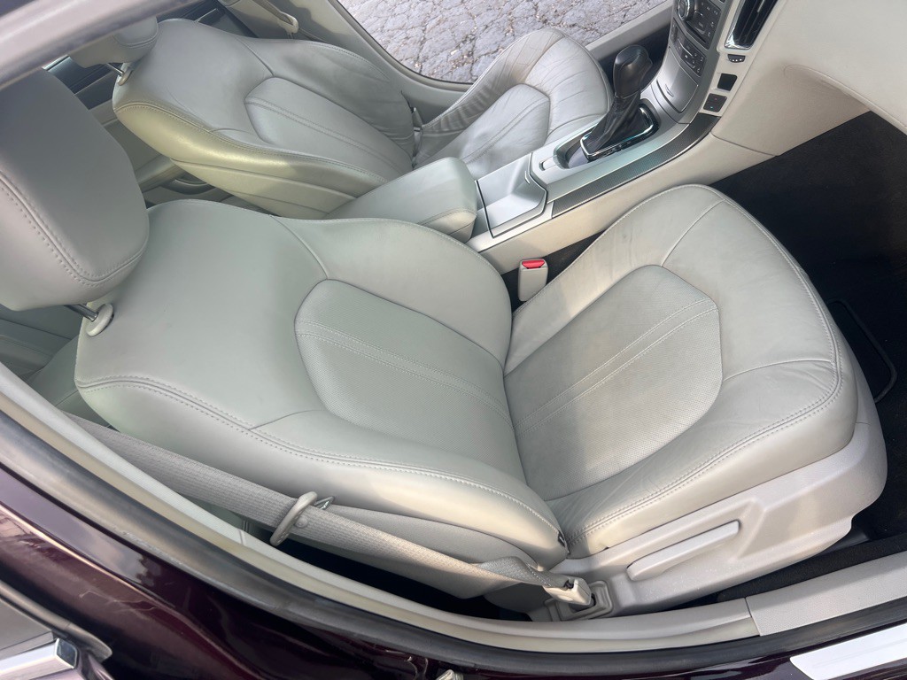2009 Cadillac CTS Image 20