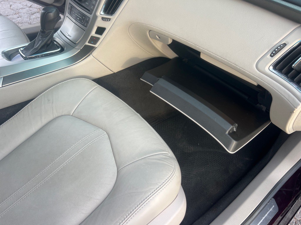 2009 Cadillac CTS Image 21