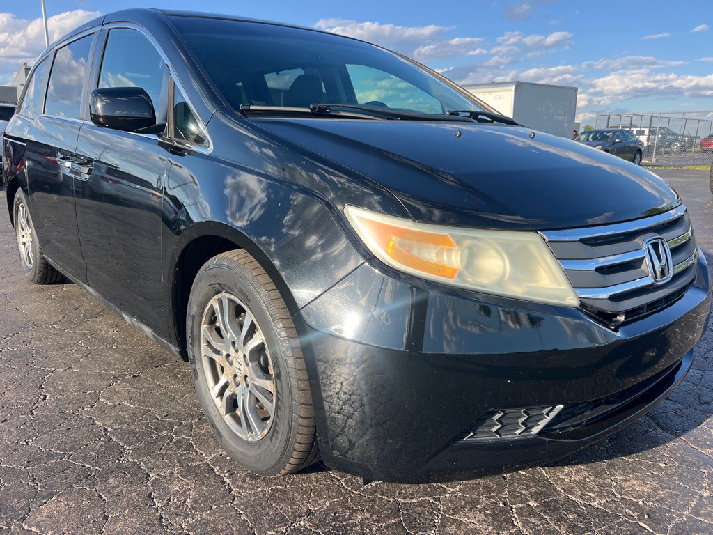 2011 Honda Odyssey Image 1
