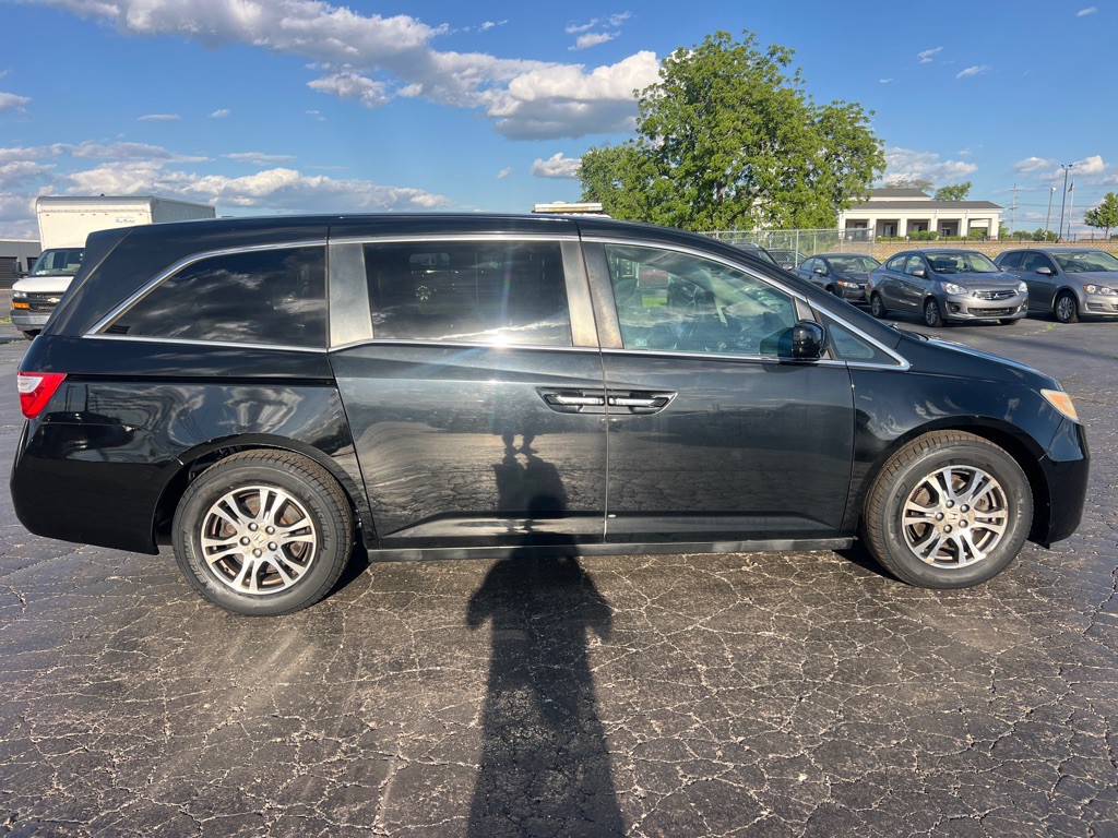 2011 Honda Odyssey Image 8