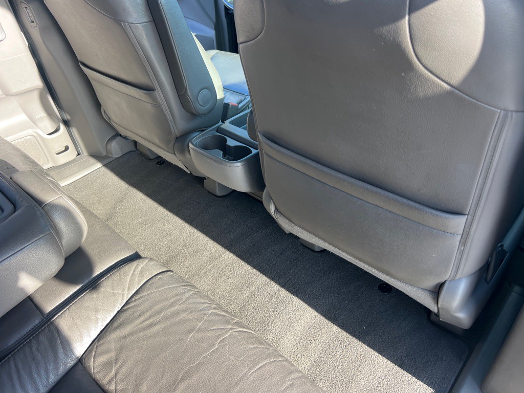 2011 Honda Odyssey Image 17
