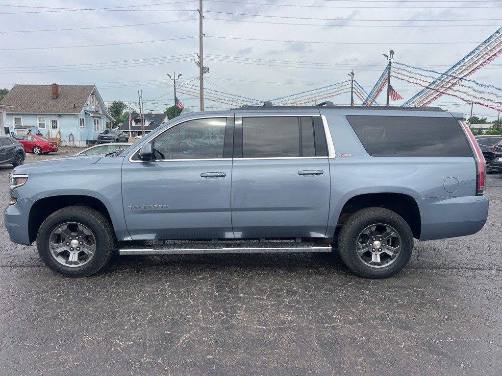 2015 Chevrolet Suburban Image 4