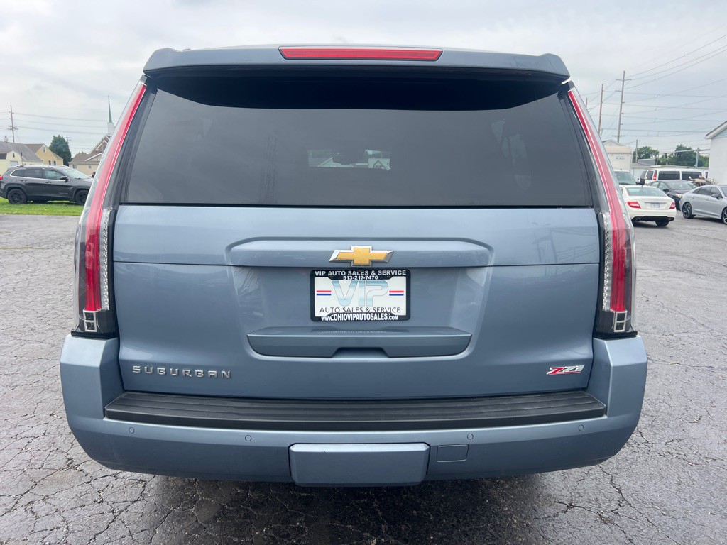 2015 Chevrolet Suburban Image 6