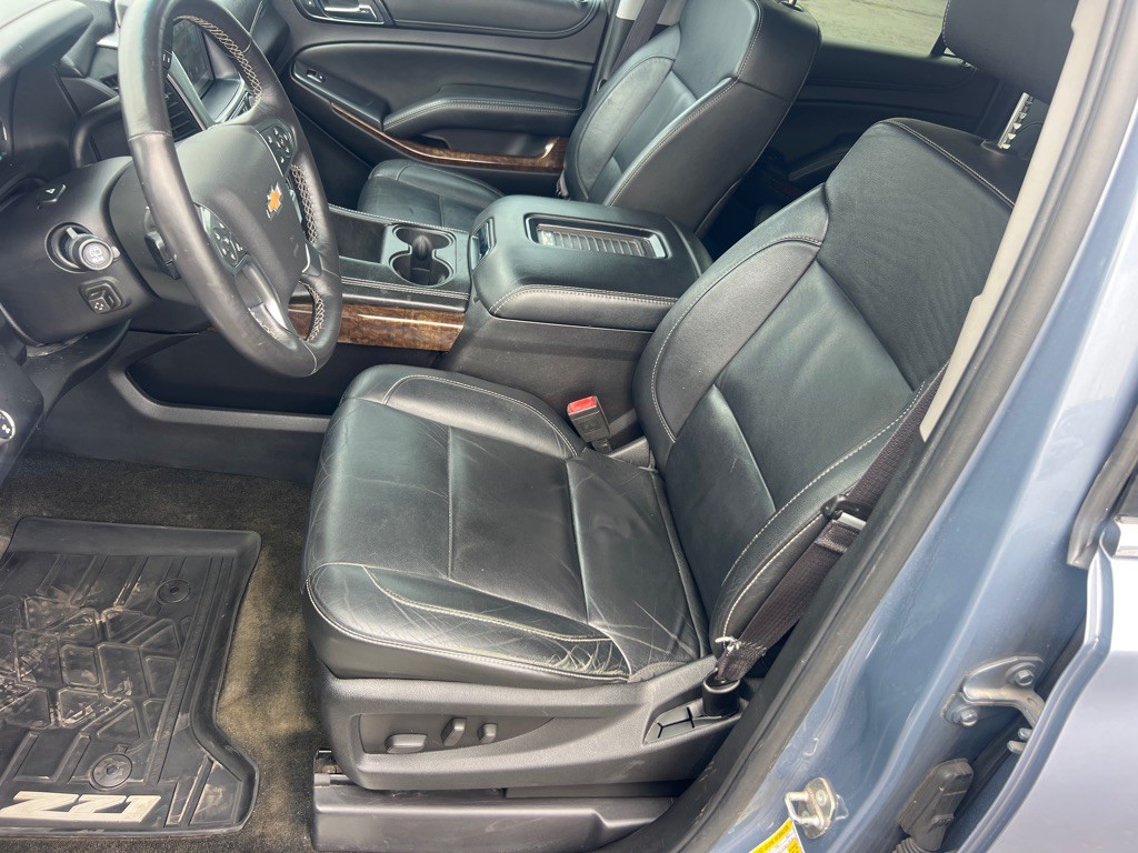 2015 Chevrolet Suburban Image 11