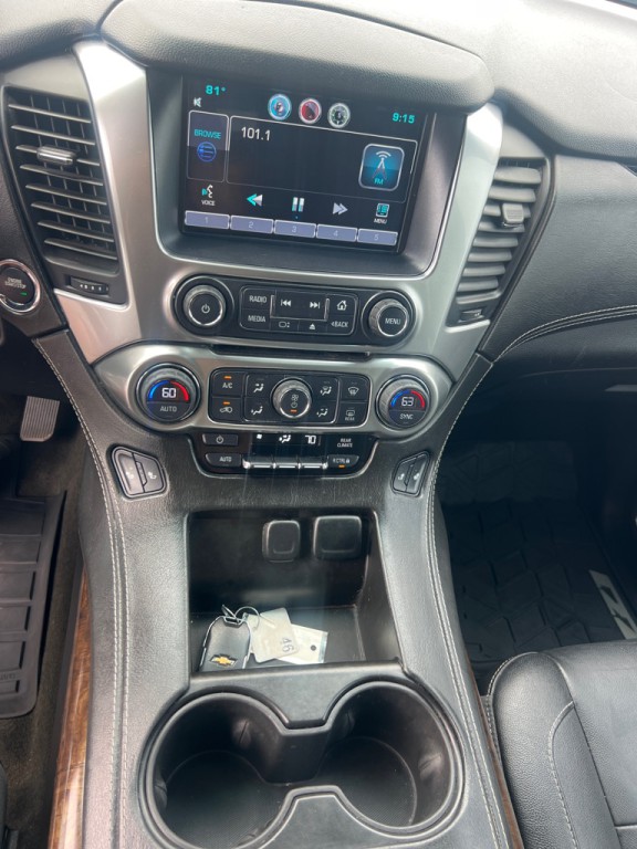 2015 Chevrolet Suburban Image 37