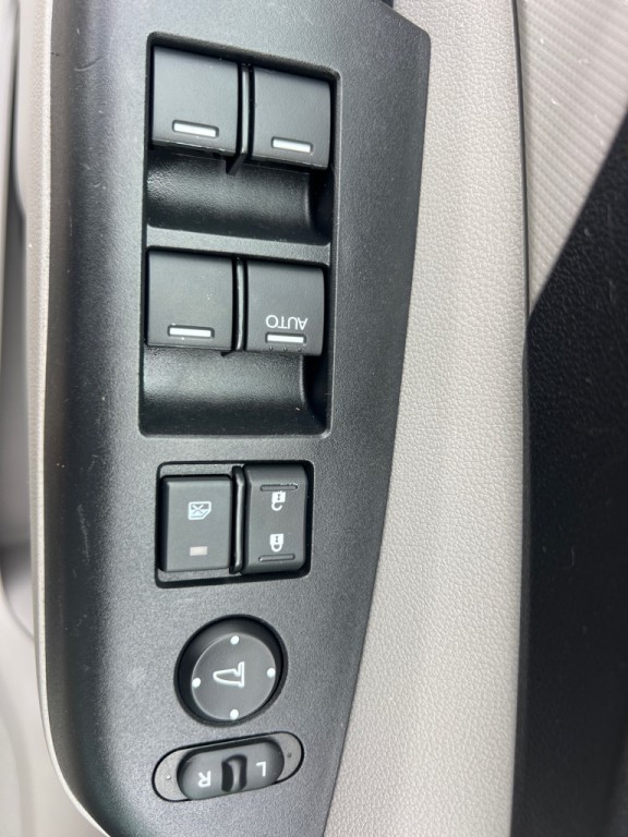 2014 Honda CR-V Image 25