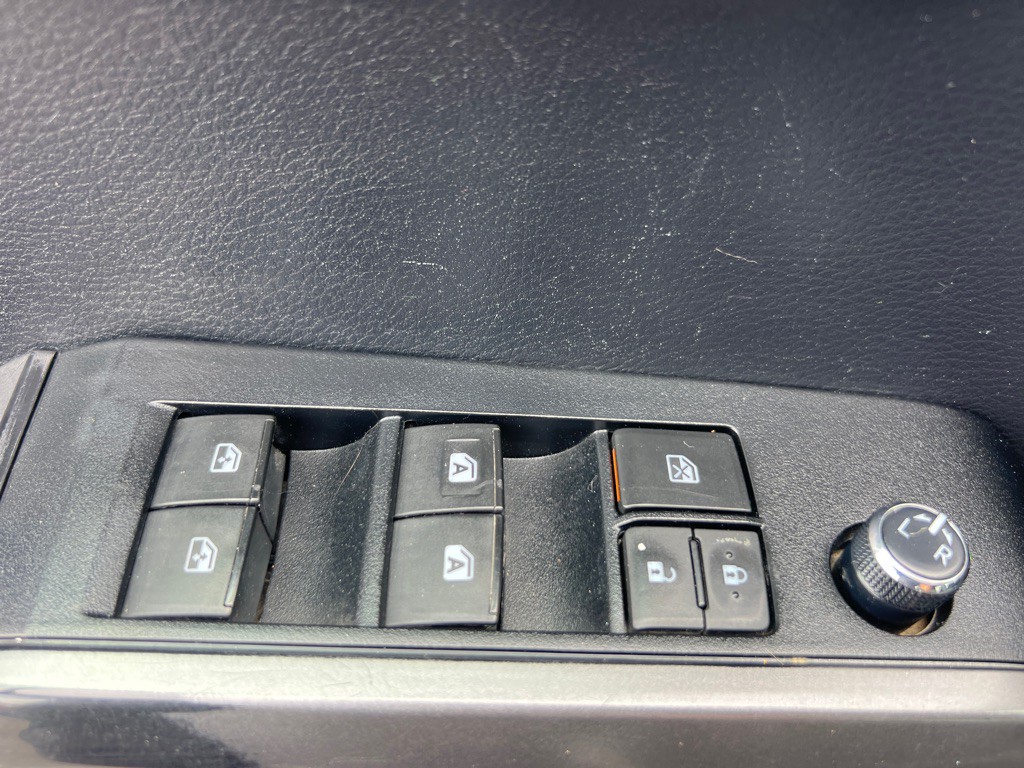2018 Toyota Tacoma Image 13