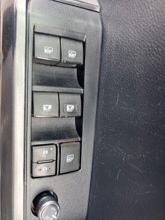 2018 Toyota Tacoma Image 34