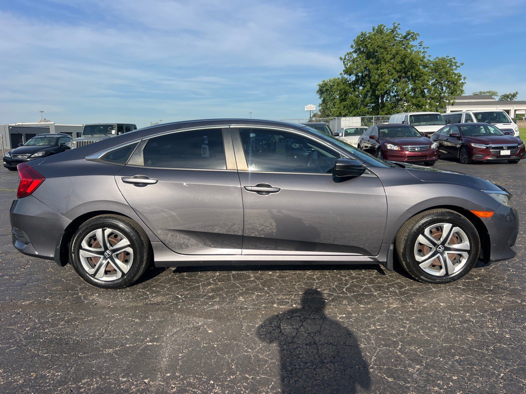 2016 Honda Civic Image 8