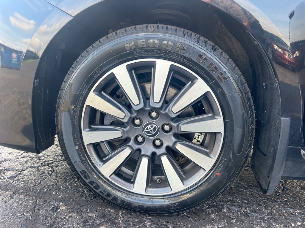2020 Toyota Sienna Image 35