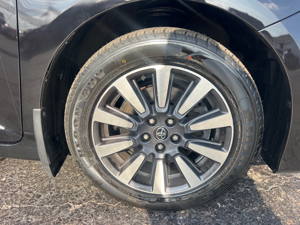 2020 Toyota Sienna Image 38