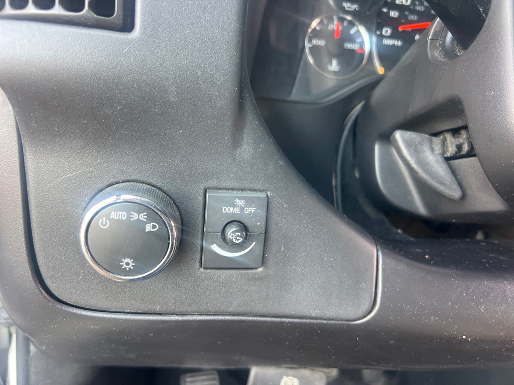 2012 Chevrolet Express Image 19