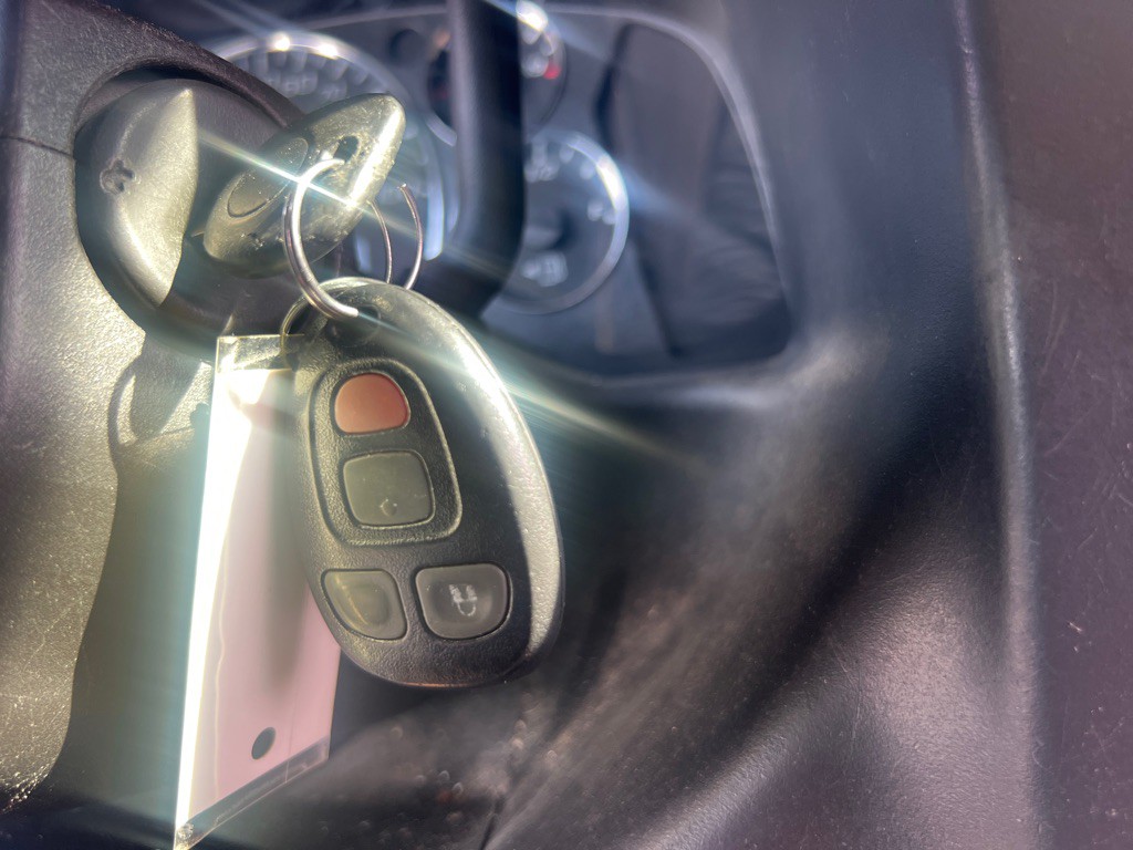 2012 Chevrolet Express Image 22