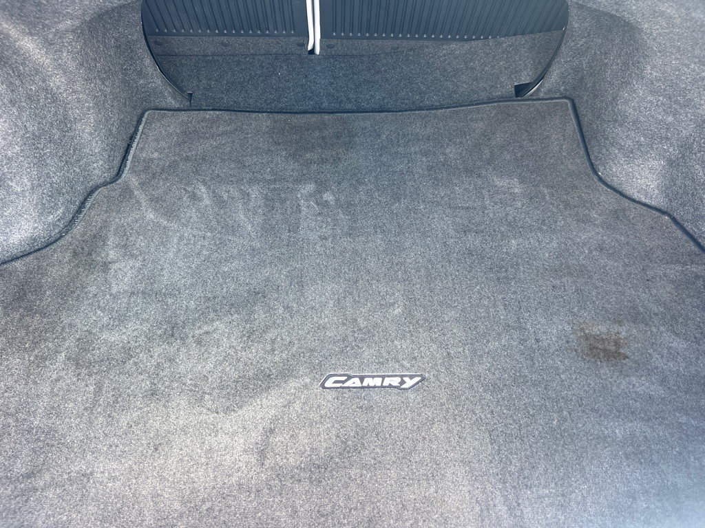 2015 Toyota Camry Image 22