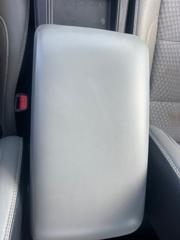 2015 Toyota Camry Image 34