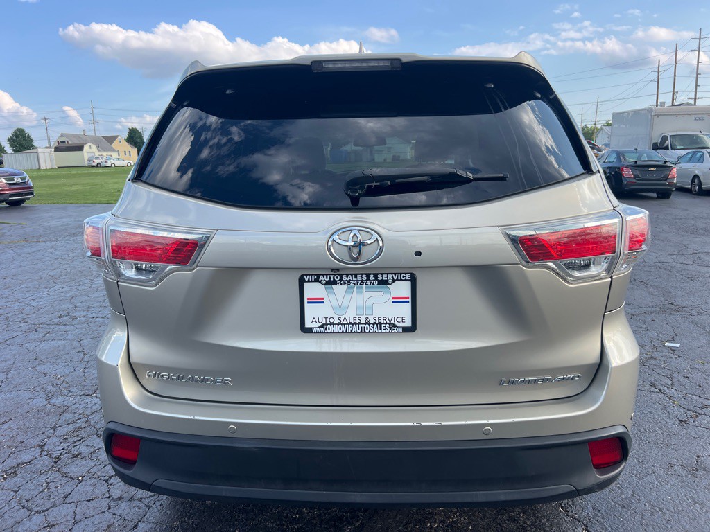 2014 Toyota Highlander Image 6