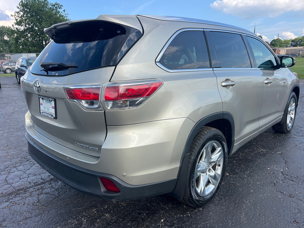 2014 Toyota Highlander Image 7