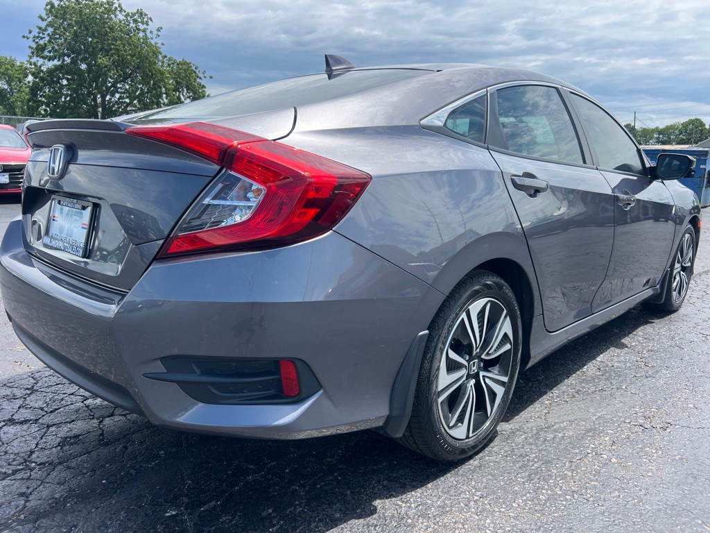 2017 Honda Civic Image 7