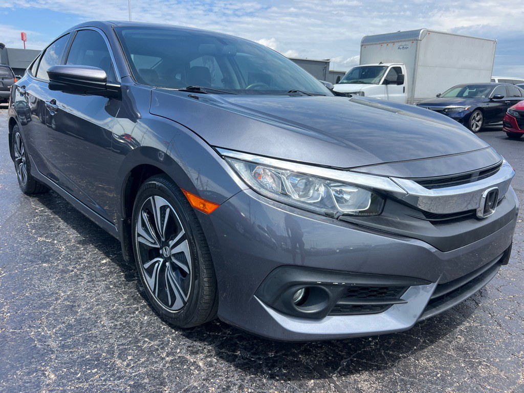 2017 Honda Civic Image 9