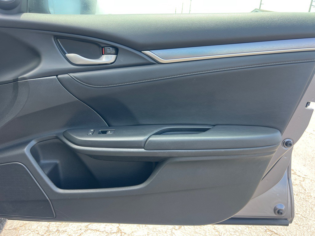 2017 Honda Civic Image 20