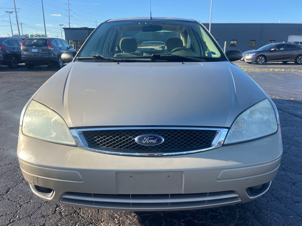 2006 Ford Focus Image 2