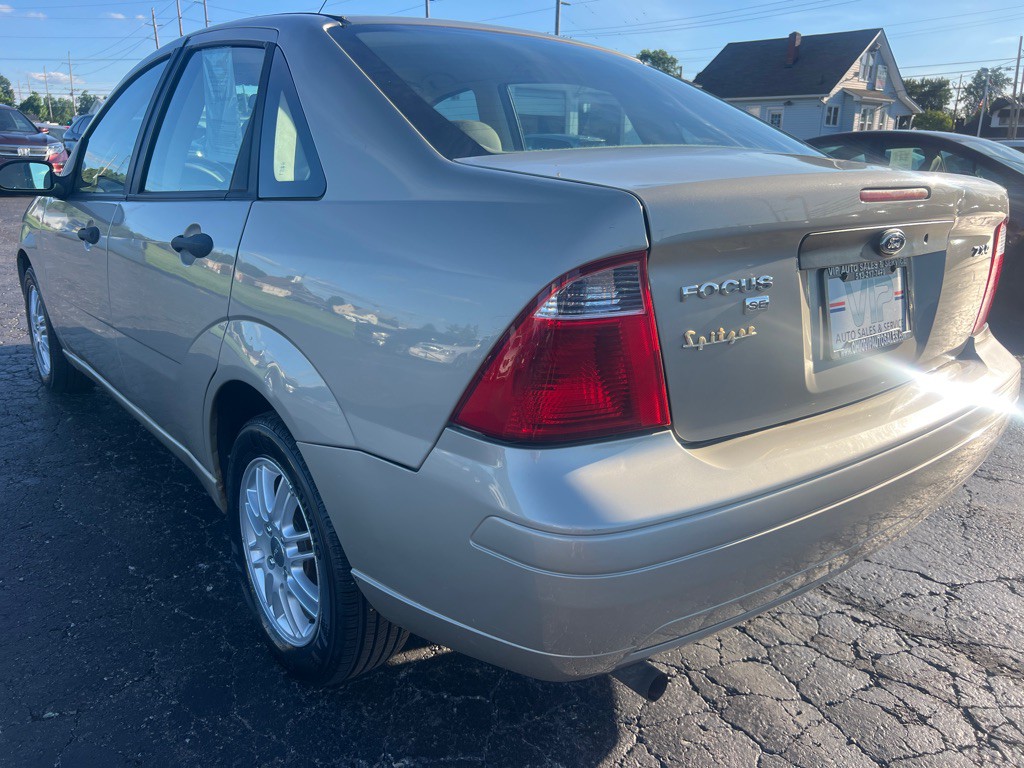2006 Ford Focus Image 5