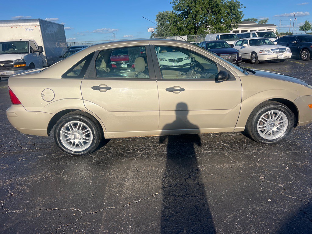 2006 Ford Focus Image 8