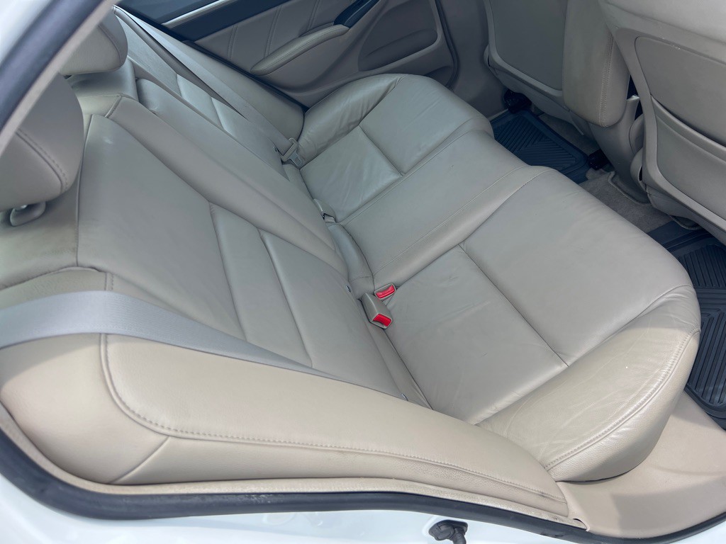 2011 Honda Civic Image 15