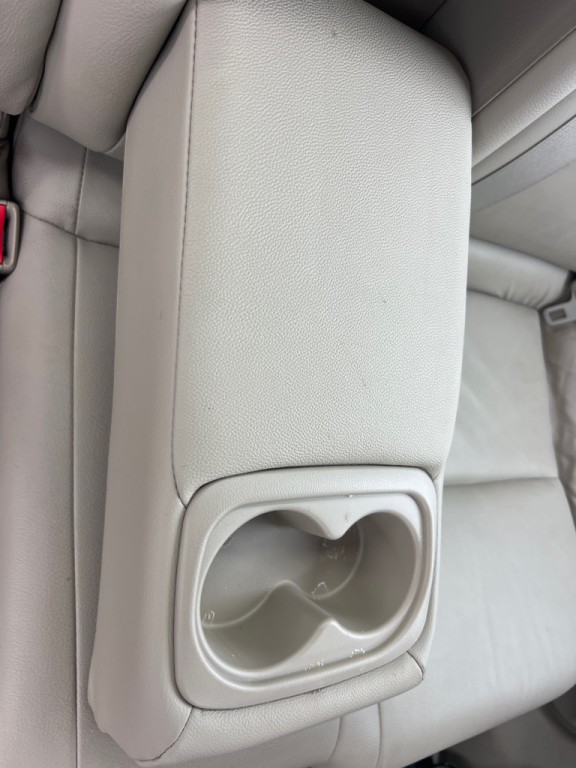 2011 Honda Civic Image 17