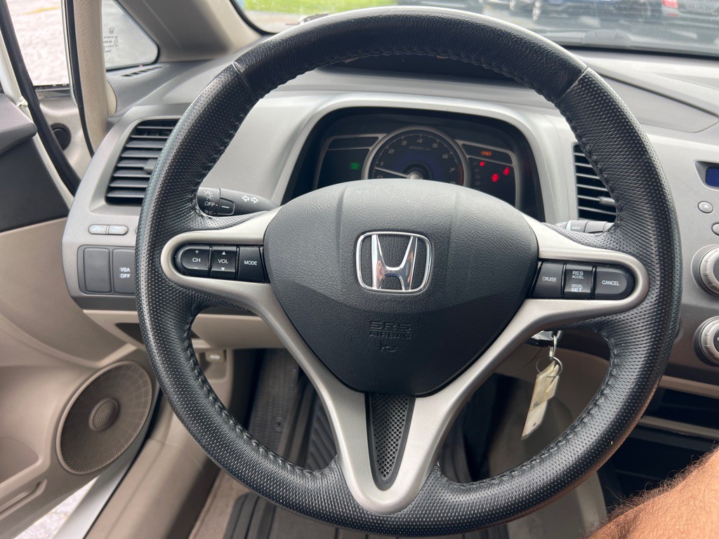 2011 Honda Civic Image 26