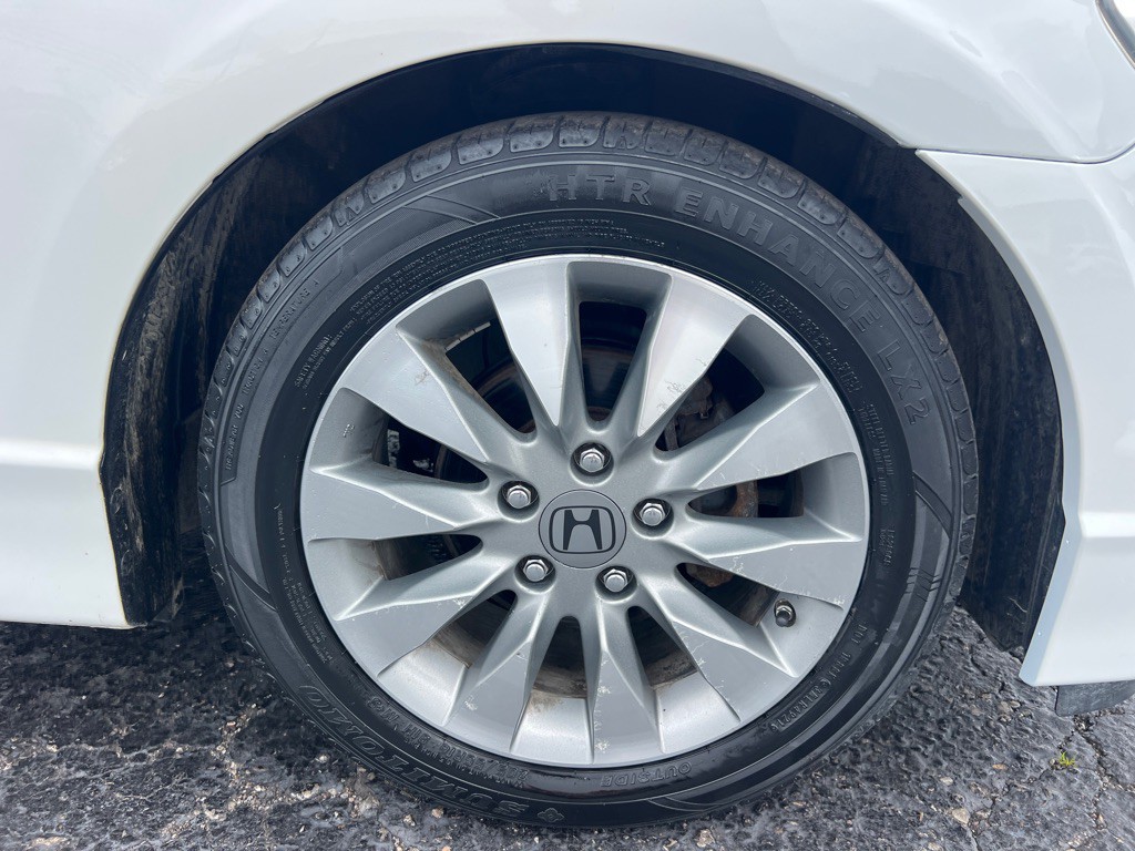 2011 Honda Civic Image 38