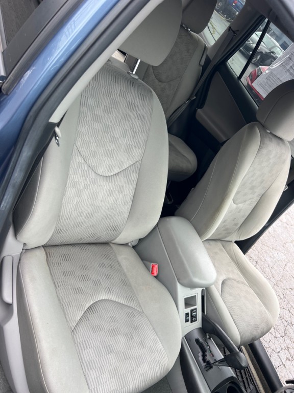 2011 Toyota Rav4 Image 20