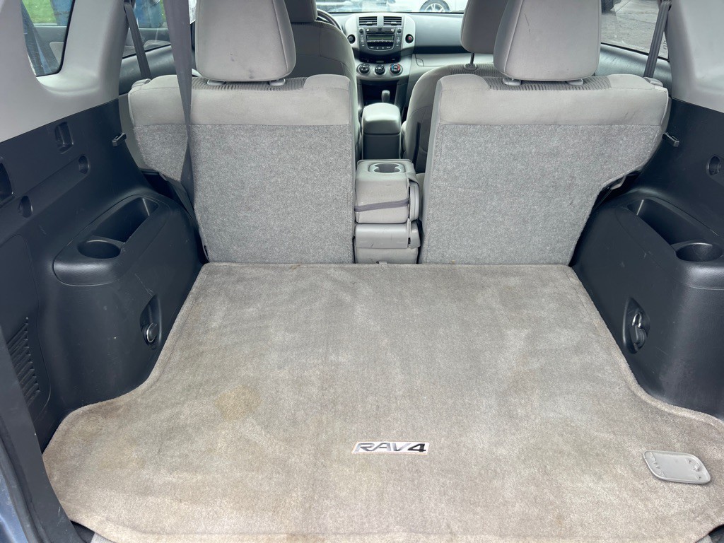 2011 Toyota Rav4 Image 22