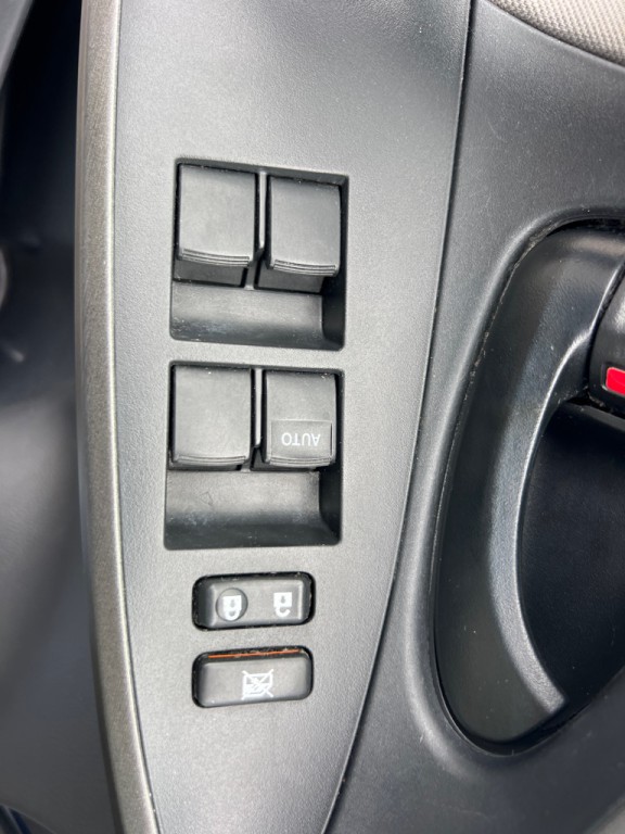 2011 Toyota Rav4 Image 24