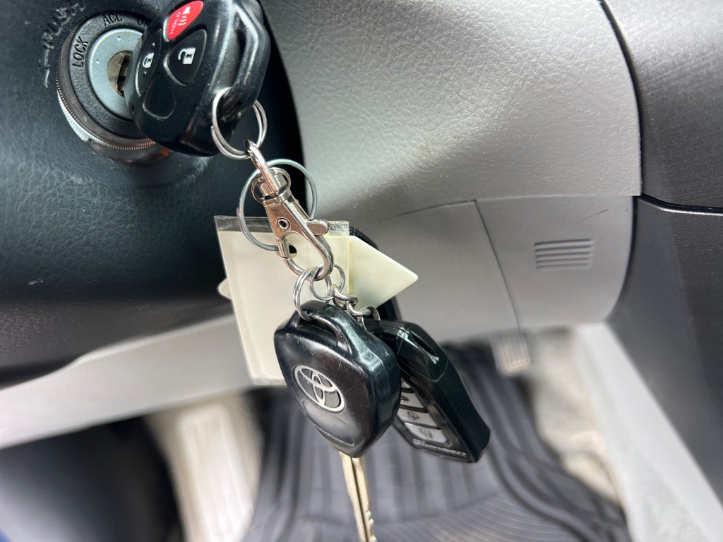 2011 Toyota Rav4 Image 27