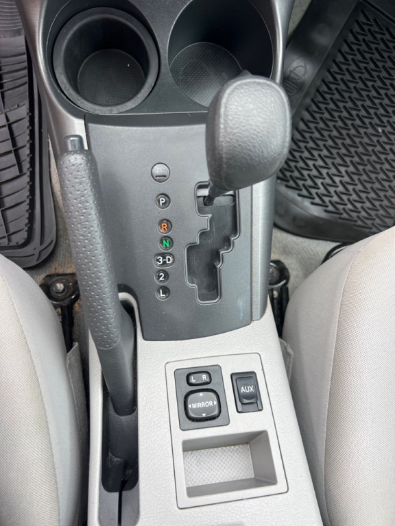 2011 Toyota Rav4 Image 30