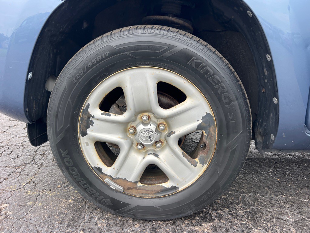 2011 Toyota Rav4 Image 36