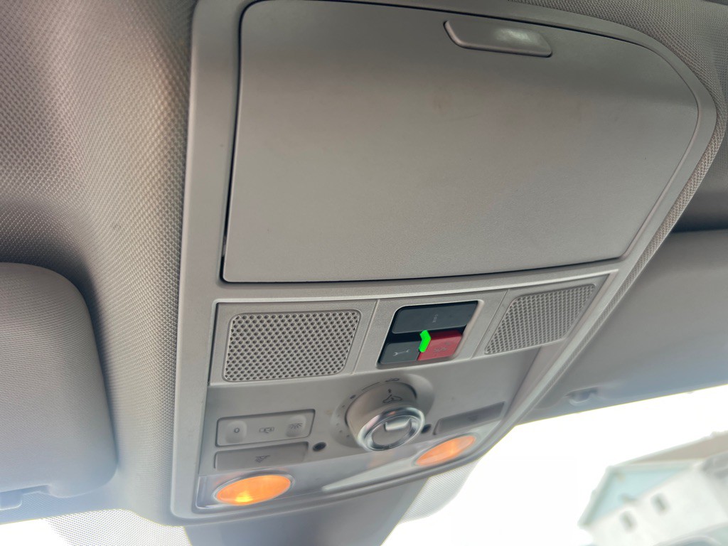 2021 Volkswagen Passat Image 37