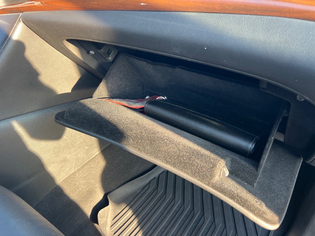 2017 Cadillac Escalade Image 26