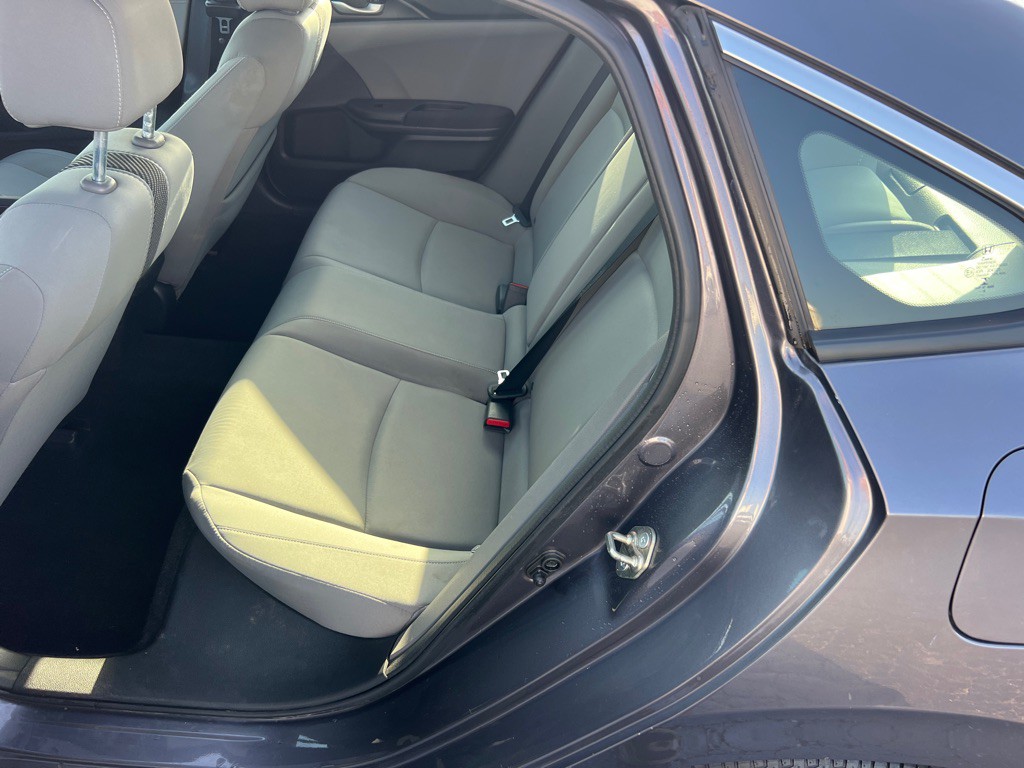 2016 Honda Civic Image 13